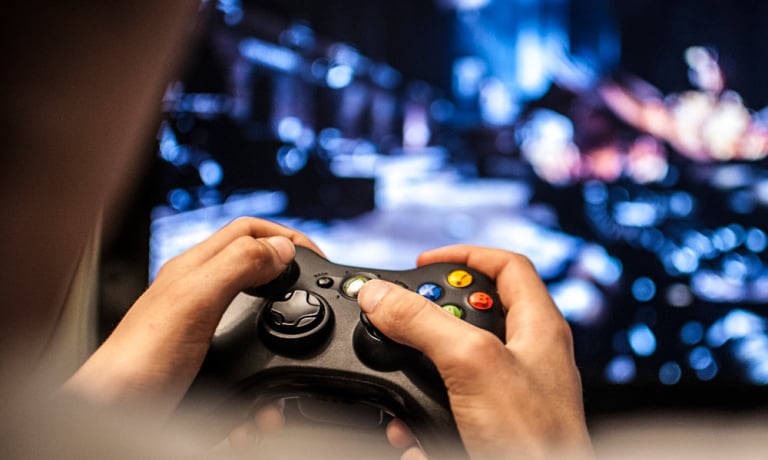 Que risque le jeu vidéo de 2018 : Neutralité du net et régulation du CSA