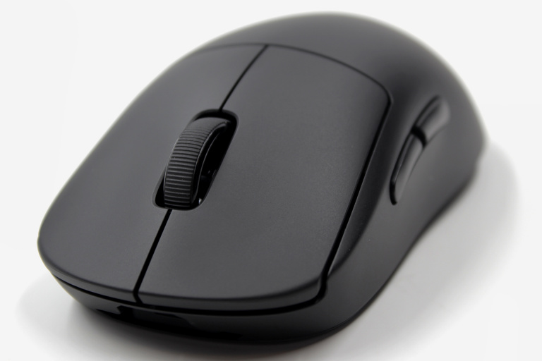 Test de la souris sans fil Logitech G Pro Wireless : La légèreté qui change tout