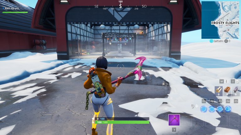 Fortnite, saison 10 : Danser avec les autres pour soulever la boule à facette dans un hangar à avions glaciaire (mission Folie de la danse)