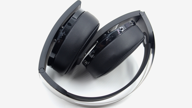 Sony Casque sans fil, Platinum Headset), Sony-3001566-AMZ1 : :  Jeux vidéo