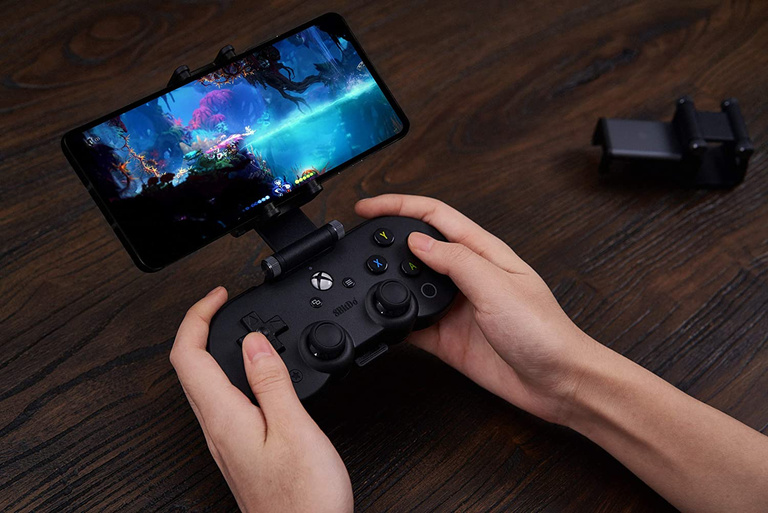 Microsoft xCloud : une manette en préparation chez 8Bitdo Microsoft xCloud : une manette en préparation chez 8Bitdo