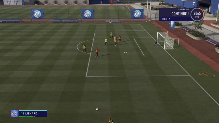 FIFA 21, jeux techniques : les coups de pied arrêtés, notre guide