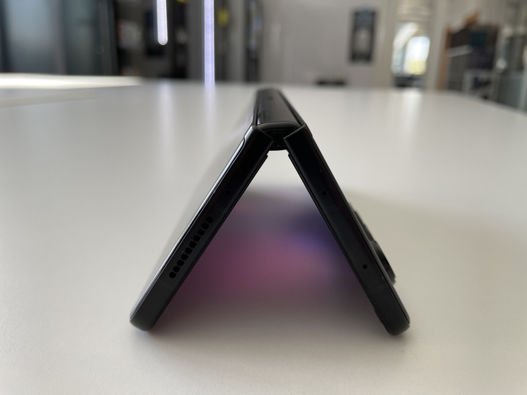 Test du Galaxy Z Fold 3 : le smartphone pliant de Samsung s’approche de la perfection