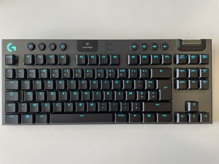 Test du clavier Logitech G915  TKL : une merveille de compacité et de confort