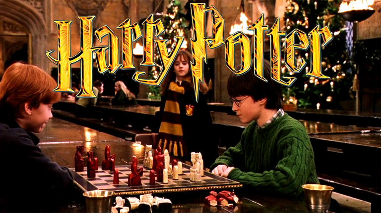 Les pulls de Noël officiels Harry Potter sont en promo à 14€
