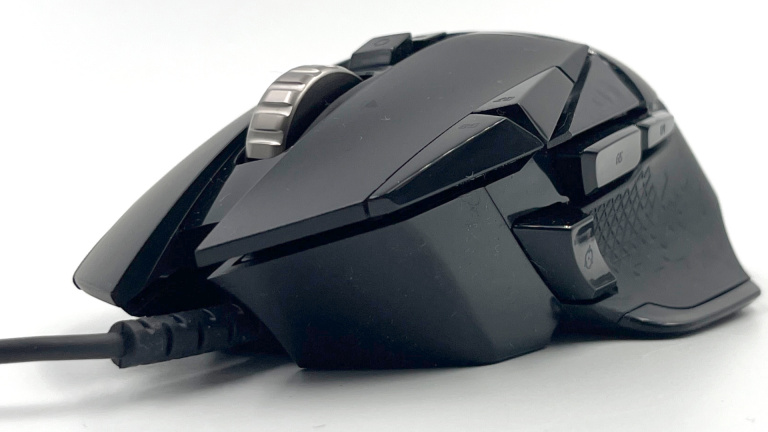 Test G502 X Lightspeed : la souris gaming ultra polyvalente de