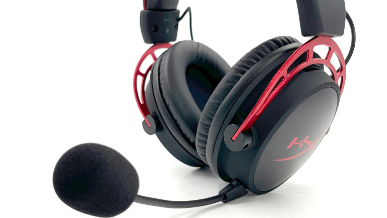 HyperX Cloud Alpha Wireless review: Hard to make a better gaming headset for PS5 / PC