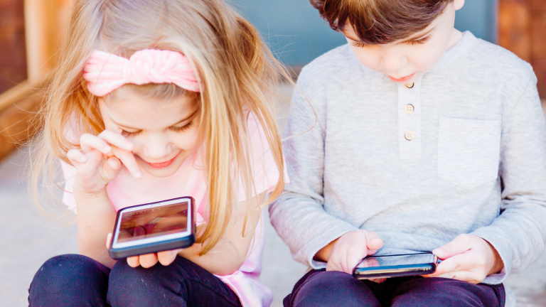 Samsung veut que vos enfants puissent utiliser votre smartphone le plus tôt possible