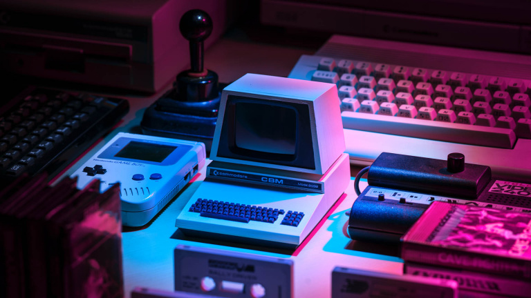 Voici 10 consoles et ordinateurs qui ont bercé votre enfance : saurez-vous les reconnaitre ?