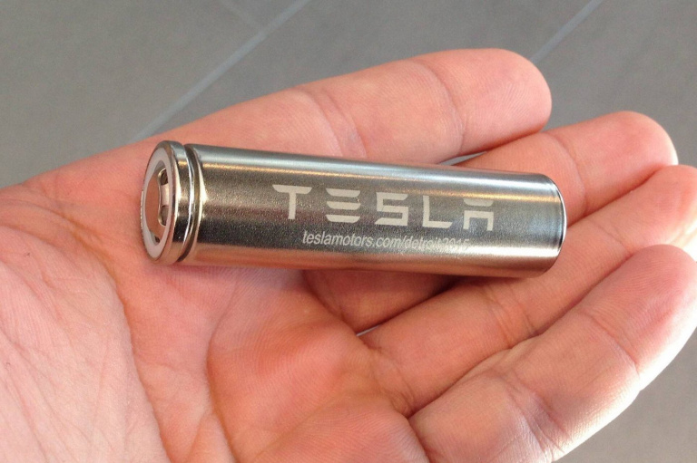 Tesla est en train de révolutionner les batteries et ça peut tout changer pour l'ensemble des voitures électriques