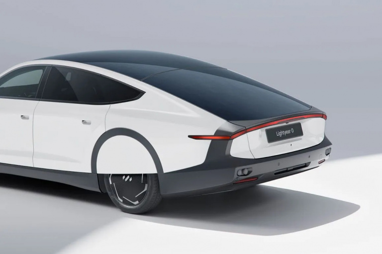 Lightyear 0 is the first electric car powered by solar energy ... and breaks a record for autonomy