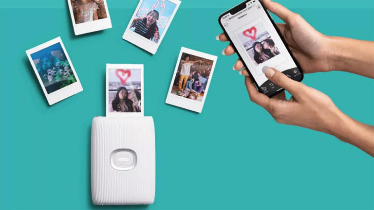 Fujifilm releases a new photo printer that relies on augmented reality