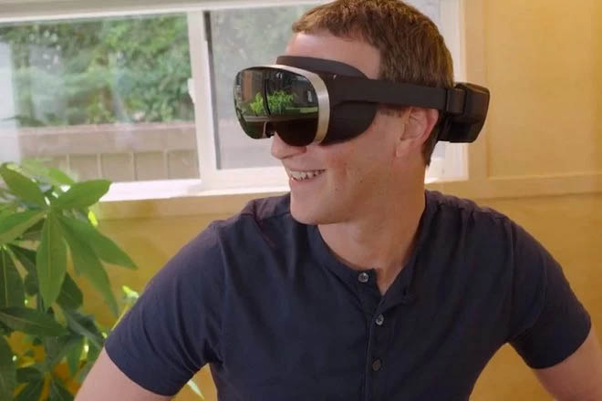 Mark Zuckerberg (Meta) presents his prototypes of VR headsets and it's a dream