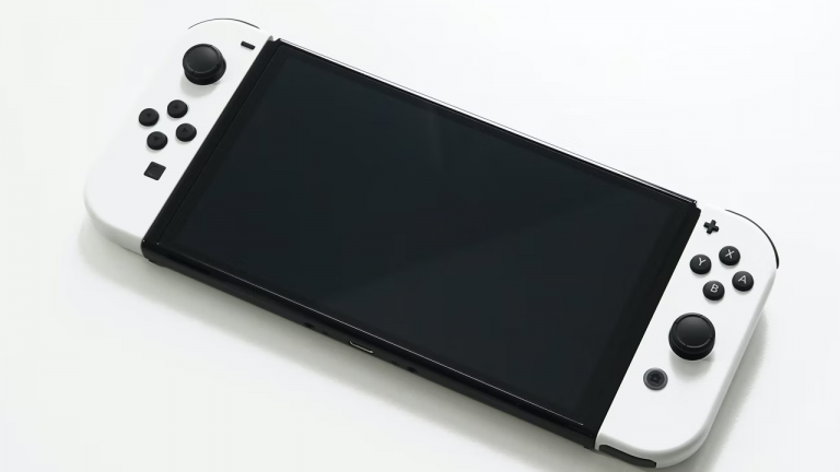 Soldes Nintendo Switch OLED : la meilleure version de la console est en promo !