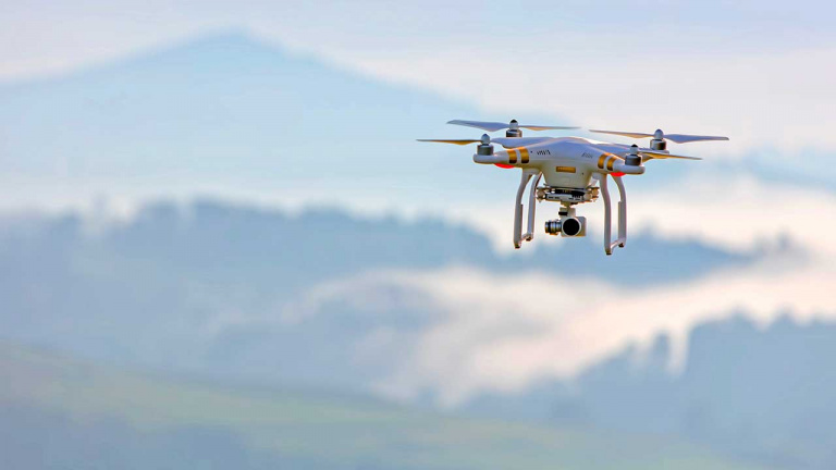 Métavers : Microsoft entraîne des drones à voler dans un environnement virtuel