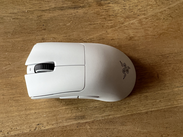 Test de la Razer Deathadder V3 Pro : la souris parfaite pour les FPS
