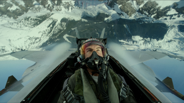 Top Gun Maverick : Tom Cruise s’envole vers les sommets et surpasse un mythe du cinéma