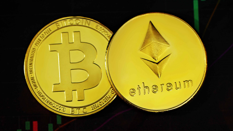 Flippening : Ethereum peut-il surpasser Bitcoin dans les prochains mois ?