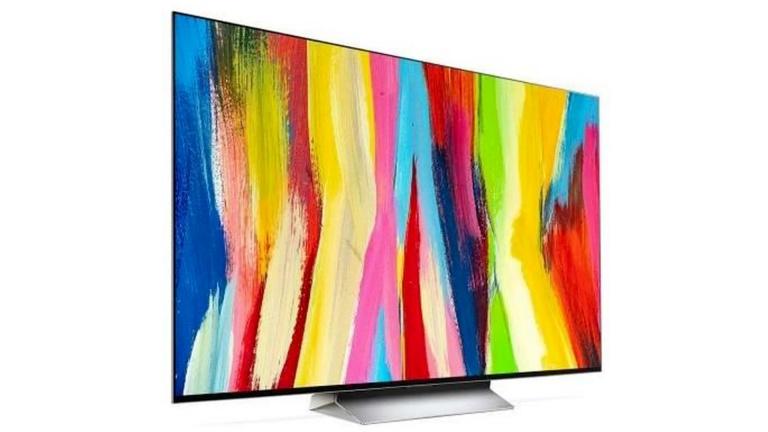 TV OLED : la dernière LG C2 de 55 pouces passe à un prix inratable !