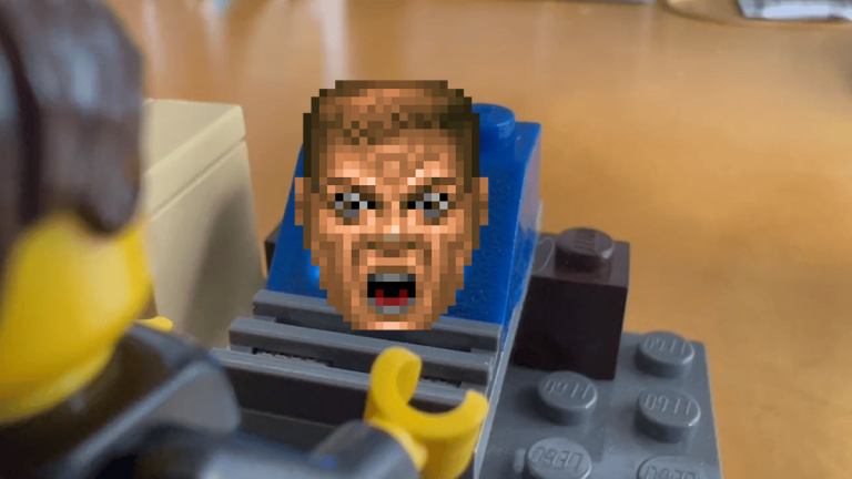Il fait tourner Doom sur une minuscule brique de Lego : ça ne sert à rien, mais c'est fou à regarder