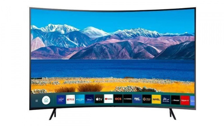 French Days 2022 : Cette Smart TV 4K Samsung de 65 pouces a un écran incurvé et un prix cassé