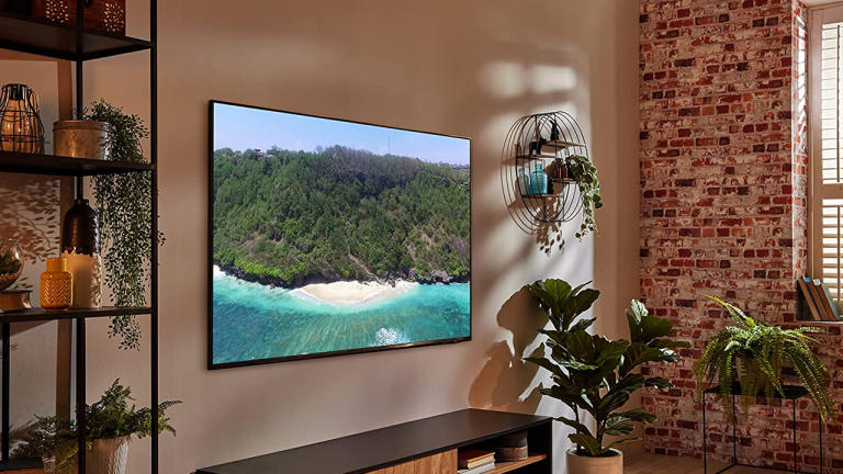 French Days 2022 : Cette Smart TV Samsung QLED 4K de 55 pouces tombe à 599€