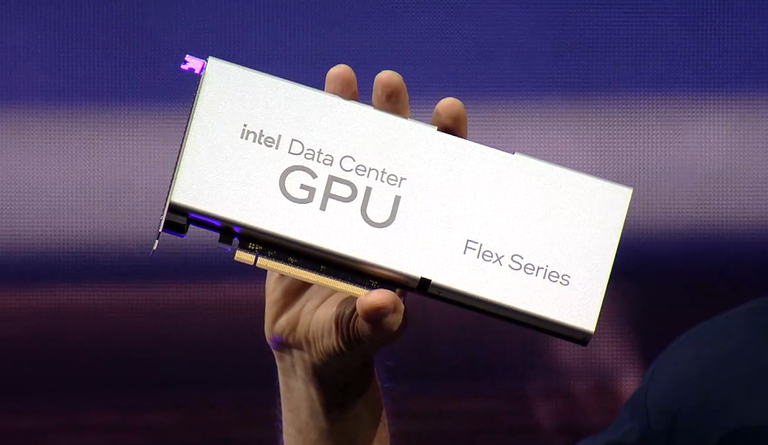 Intel nous annonce des folies : Carte graphique Arc, synchro iPhone avec PC, tablette enroulable...