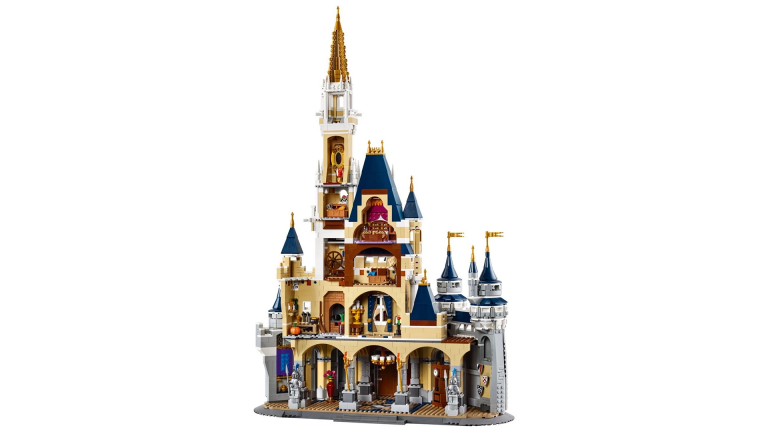 LEGO : Le Château de Disney est à vendre et c'est votre dernière chance de l'obtenir !