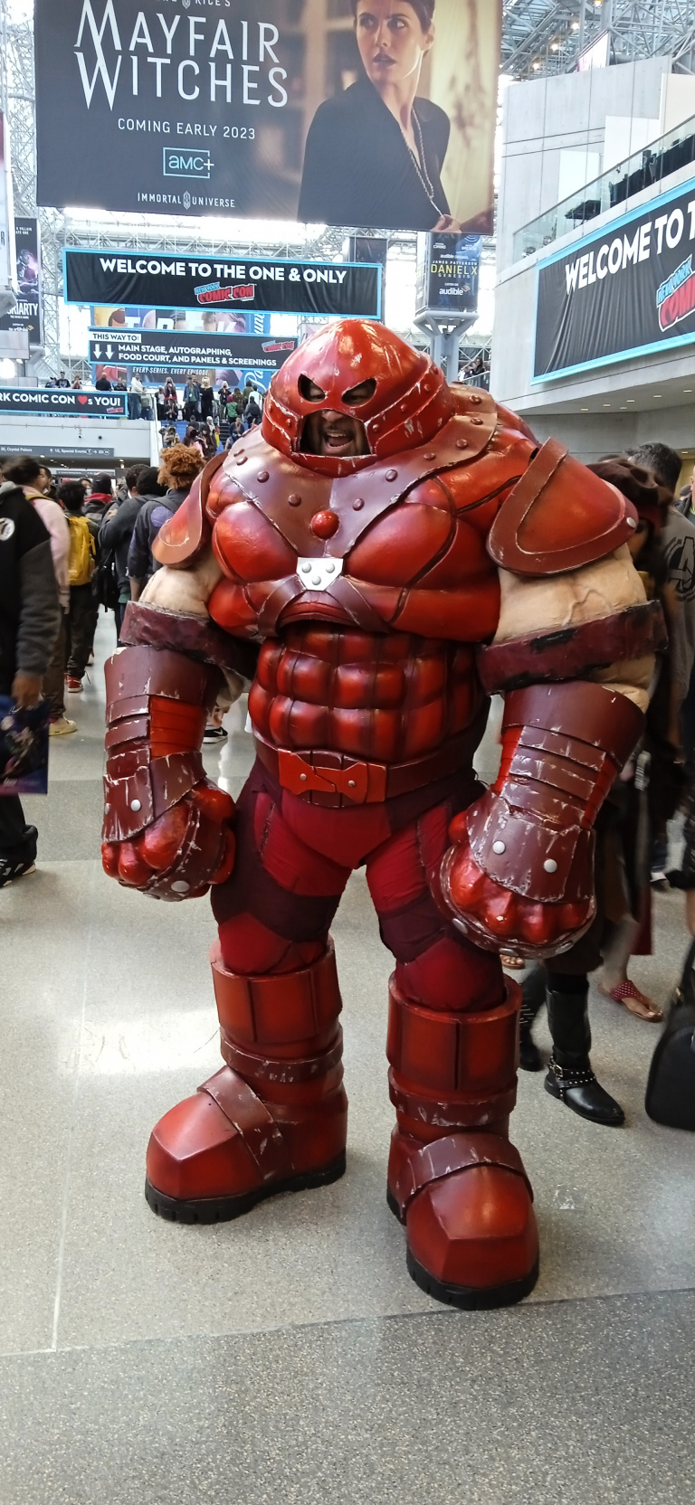 Comic Con : 8 cosplays incroyables à ne pas manquer ! Batman, Berserk, Waluigi...