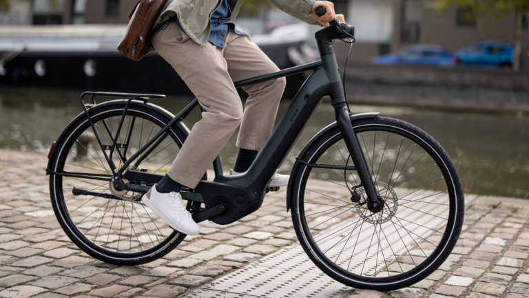 Decathlon : le vélo électrique français ultra premium et innovant avec boite de vitesses automatique, il veut remplacer votre voiture !