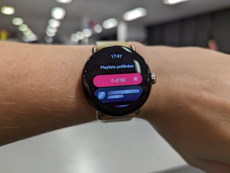 Deezer lance une nouvelle application pour les montres connectées sous Wear  OS by Google™ - Deezer Newsroom