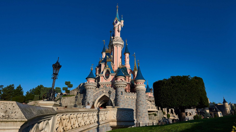 Les 12 secrets que Disneyland Paris vous cache