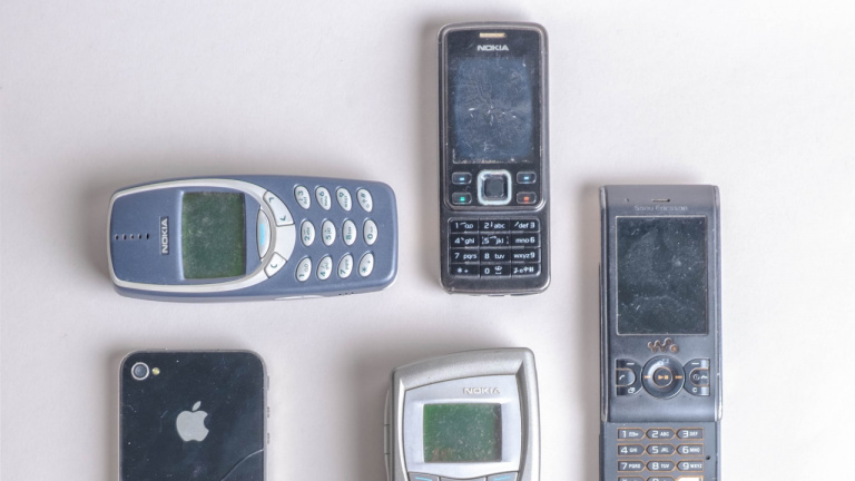 Nokia prédit que les téléphones portables disparaîtront dans moins d'une décennie et s'engage pour cette technologie