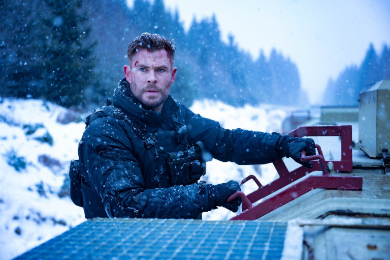 Vous aimez Chris Hemsworth (Thor) et les explosions ? L’un des films les plus spectaculaires de 2020 a droit à une suite sur Netflix