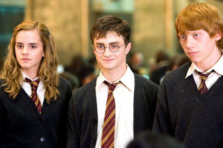 Hogwarts Legacy : Quand se déroule le jeu dans la chronologie Harry Potter ? 