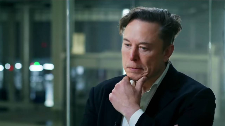 Tesla perd 140 Millions en 2022 mais Elon Musk persévère et continue d'y croire