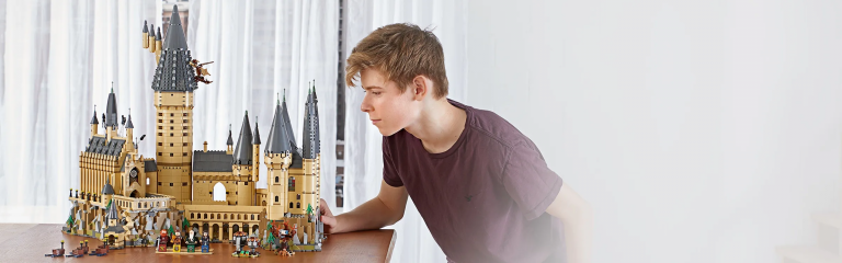 LEGO Harry Potter : rare, le château de Poudlard est enfin de retour en stock à son prix normal !