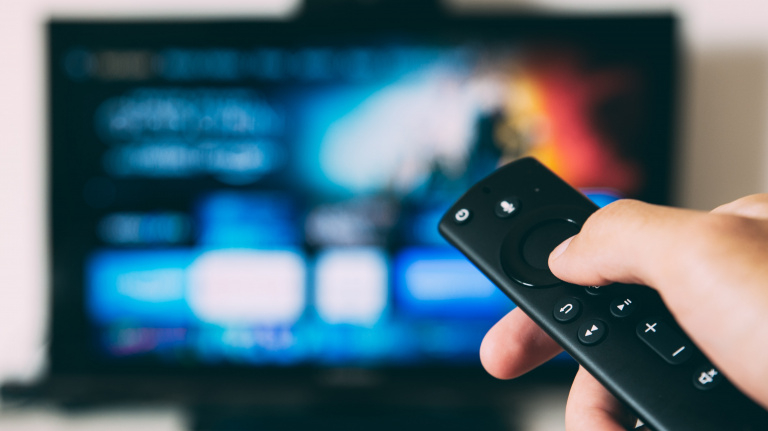Tuto TV 4k : comment mettre fin au bridage de la connexion de votre Android TV ?