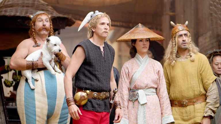 Dézingué par la critique, ce film Astérix qui s'est planté au box-office tente de sauver la face sur le Netflix français en 2025 !