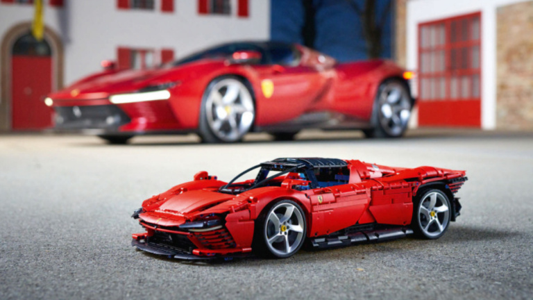 L’incroyable Hypercar Ferrari Daytona SP3 se décline en Lego et perd 100 euros !
