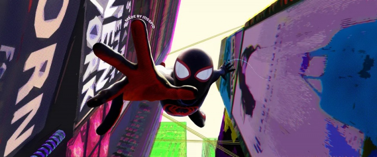 Il recrée une image de la bande annonce d'Across the Spider-Verse dans le jeu Spider-Man, et c'est du génie !