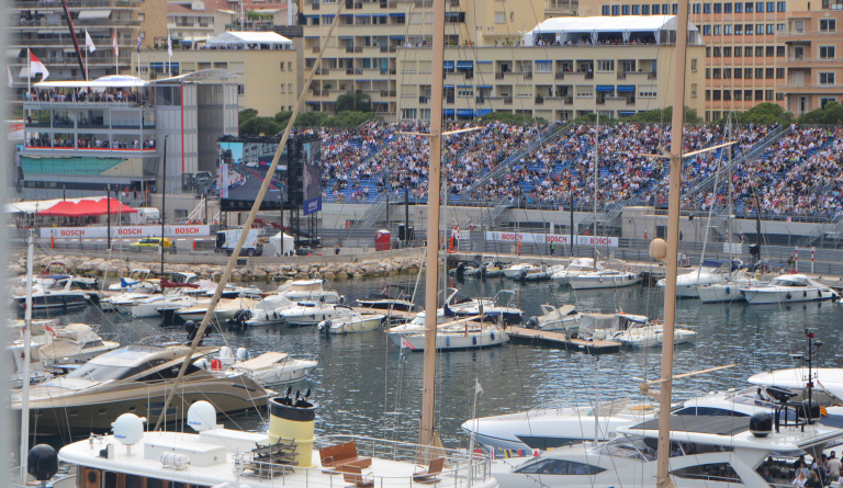 Formule E :  j’ai passé une journée en immersion dans les coulisses de l’écurie Cupra pour l' E-Prix de Monaco