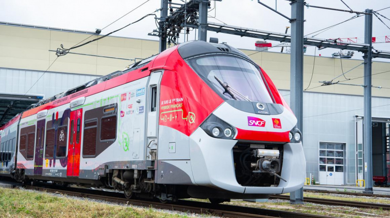 La France s’apprête à accueillir son premier train hybride : c’est une nouvelle étape vers des transports en commun plus écologiques