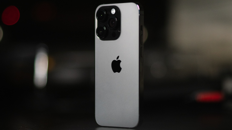iPhone 14 Pro Max : Le meilleur smartphone d'Apple est en promo de 180 € !