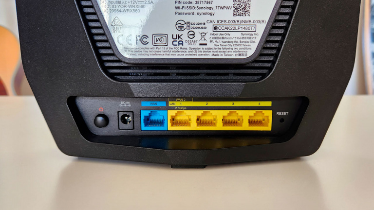 Test du routeur Synology WRX560 : le Wi-Fi 6 avec élégance