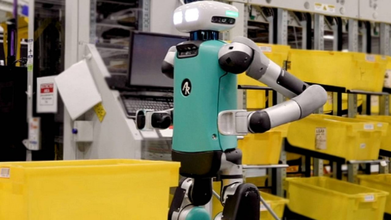 “Des centaines d'emplois disparaissent !" Amazon teste son nouveau robot humanoïde et fait face aux critiques des syndicats