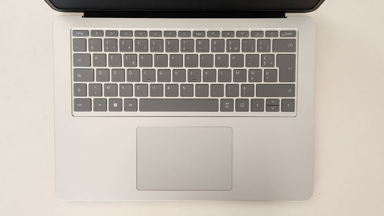 Test du Microsoft Surface Laptop Studio 2 : peut-il rivaliser avec les MacBook Pro ?