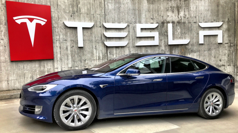 Tesla a révolutionné la fabrication des voitures électriques avec sa Giga Press. Aujourd'hui, tout le monde veut en avoir une