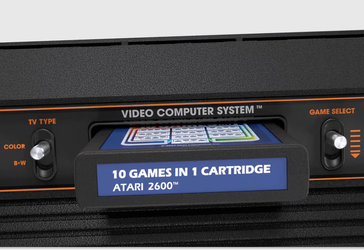 Si vous n'avez pas peur de mettre 120 € pour des jeux vidéo qui ont plus de 40 ans, on a une console pour vous !