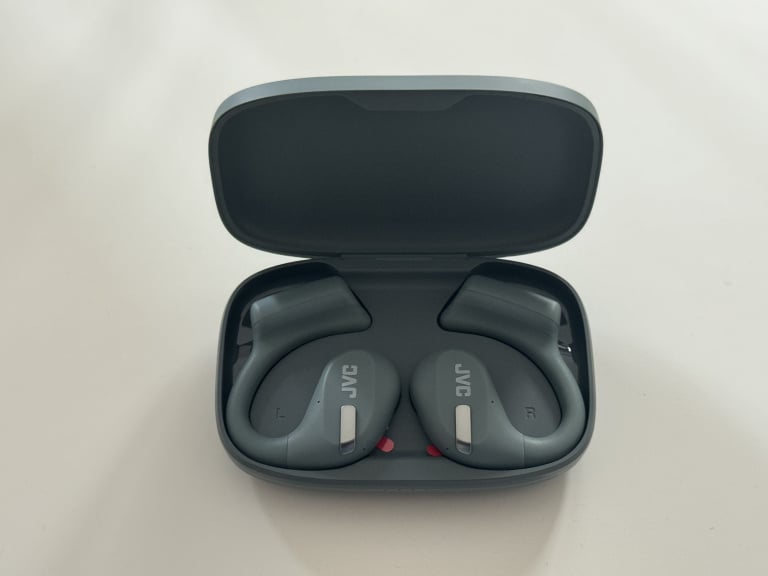 Test des JVC HA-NP50T, des écouteurs ouverts à prix très doux pour les sportifs 